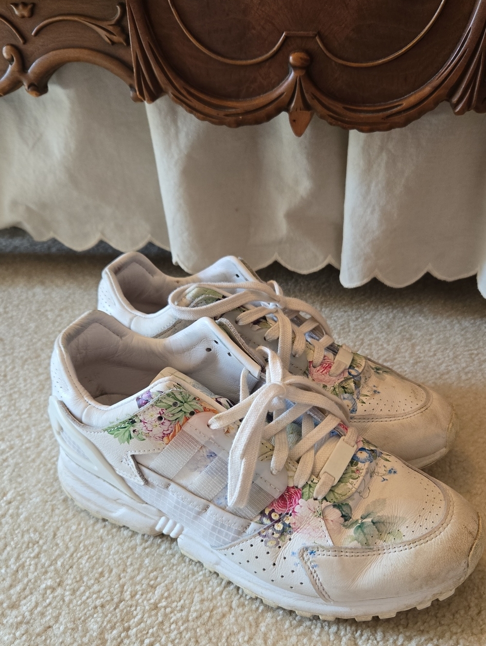 Adidas White Sneakers with Pastel Floral Print, MEISSEN